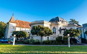 Hotel et Centre Thermal d'Yverdon-les-Bains